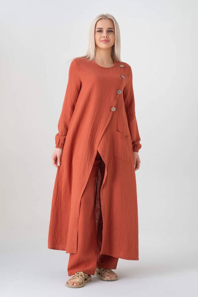 Müslin Kumaş Düğme Detay Önden Yırtmaçlı %100 Pamuk Tesettür Tunik Kiremit - Wenor