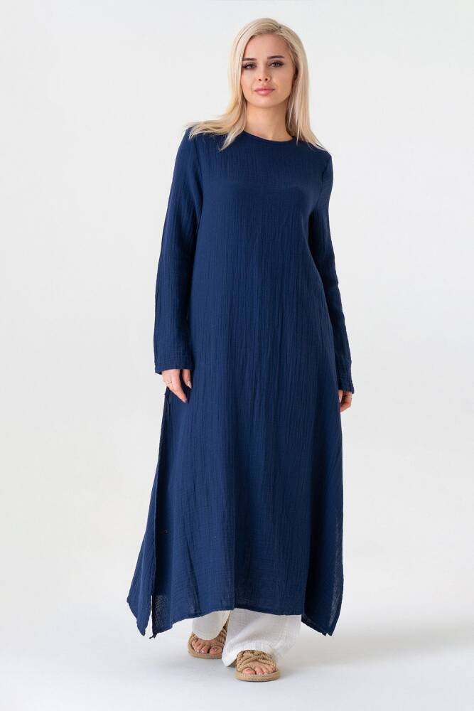 Müslin Kumaş Yandan Yırtmaçlı %100 Pamuk Tesettür Tunik Lacivert - Wenor